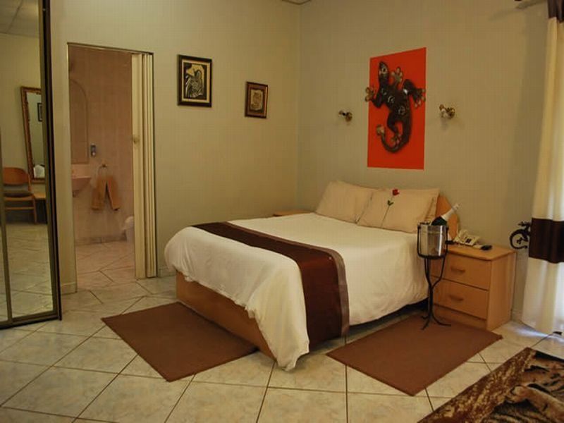 Makalani Hotel Tsumeb Eksteriør bilde