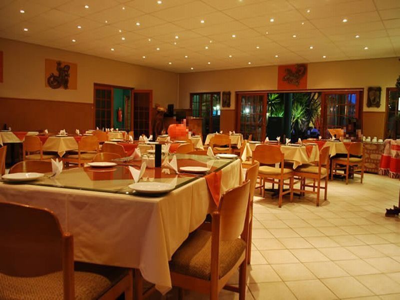 Makalani Hotel Tsumeb Eksteriør bilde